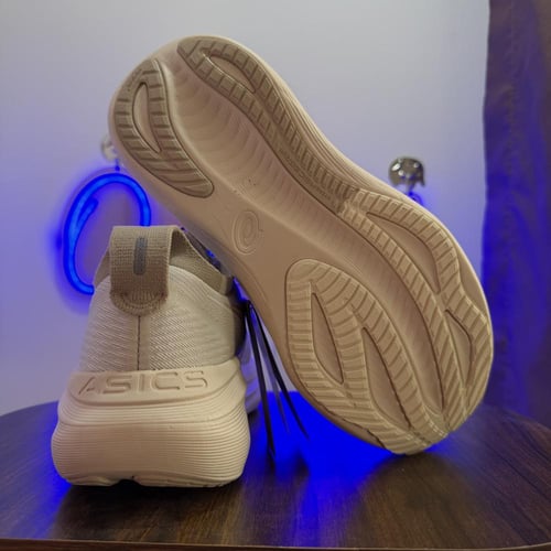 حذاء الجري اسيكس جيل نيمبس 27 - بيج