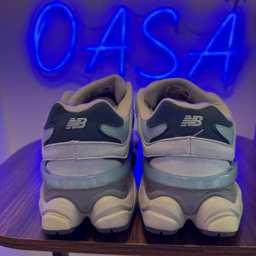 حذاء نيو بالانس New Balance 9060 - أزرق