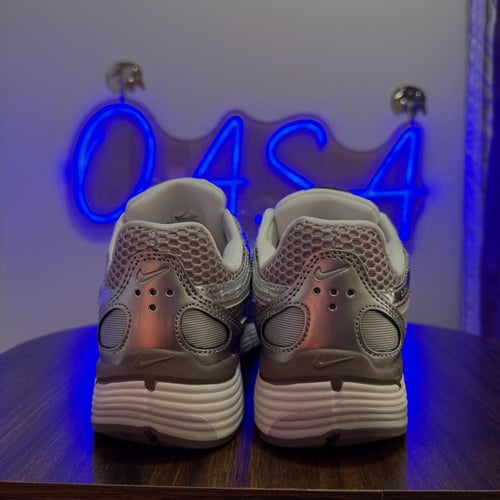 حذاء Nike P-6000 الرياضي - بنفسجي