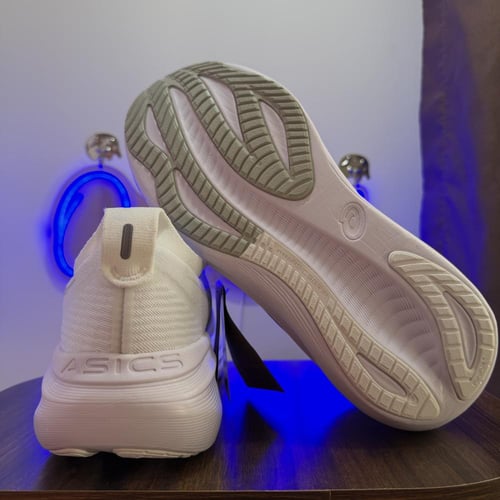 حذاء اسيكس جيل نيمبس 27 GEL NIMBUS (أبيض)