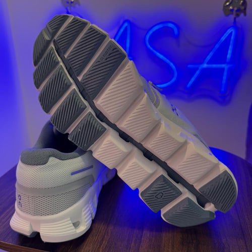 حذاء كلاود 5 من أون رانينغ On Running Cloud 5 - رم...