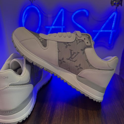 حذاء لويس فيتون Louis Vuitton - أبيض