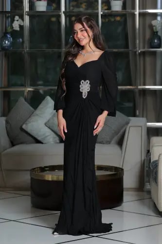 فستان سهرة ناعم ماسك بخط عنق على شكل قلب مزين بكريستال - LR6348