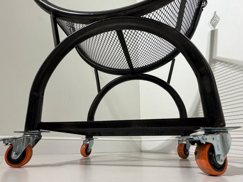 حامل حطب صغير + غطاء حماية