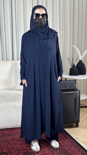 عبايات سفر ازرق