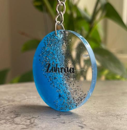 سلسة مفاتيح على شكل دائرة