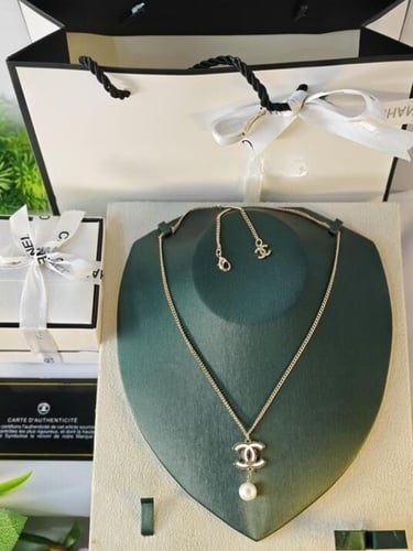 سلسال مع تعليقة