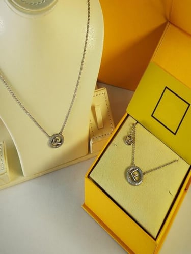 سلسال مع تعليقة