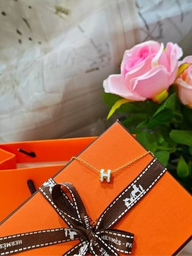 سلسال مع تعليقة