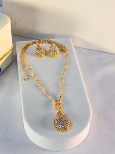 سلسال مع تعليقة