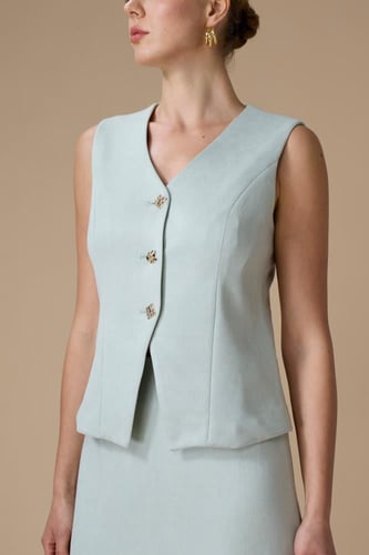 طقم تيفاني بتنورة طويلة بشراشيب