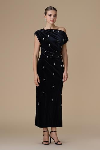 فستان اسود ماكسي اوف شولدر