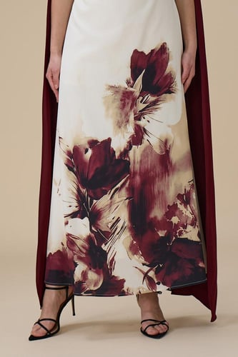 فستان برغندي ماكسي بطبعة زهرية بوشاح