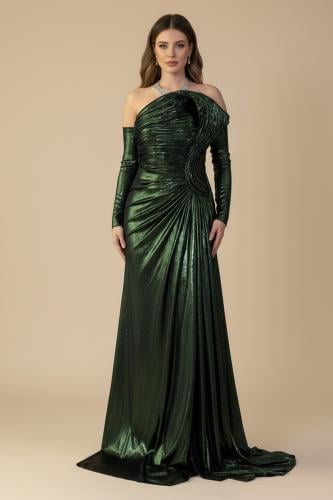 فستان طويل أخضر لامع درابيه
