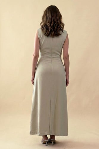 فستان ماكسي درابيه مزيت بالفصوص لون اخضر فاتح