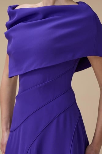 فستان بنفسجي طويل اوف شولدر