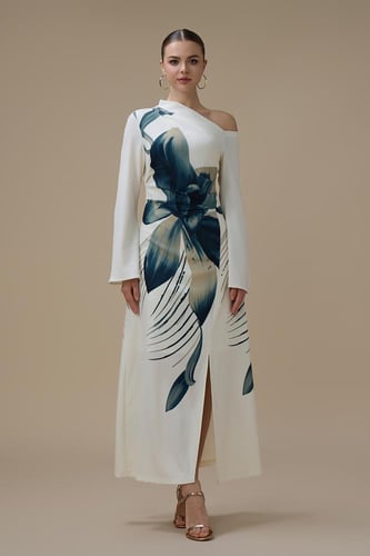 فستان طويل ازرق مورد وقصة كتف واحد