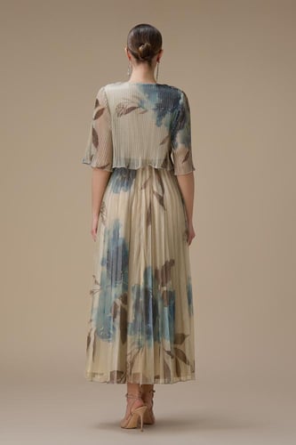 فستان ماكسي بليسيه واسع بطبعة زهرية