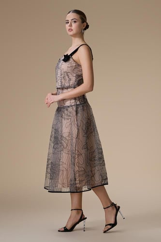 طقم بيج ميدي تل مطرز