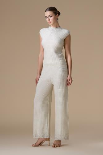 طقم سهرة اوف وايت بتطريز