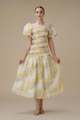 فستان ميدي أصفر أورجانزا بأكمام منفوخة