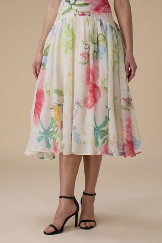 فستان قصير مورد بأكمام قصيرة