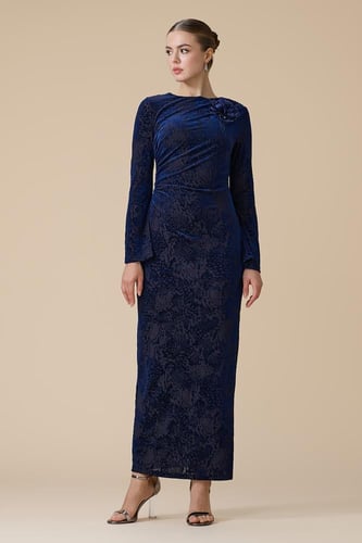 فستان كحلي ماكسي مخمل