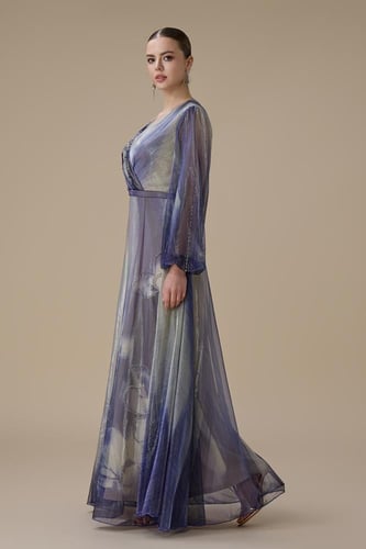 فستان بنفسجي لامع طويل بياقة V