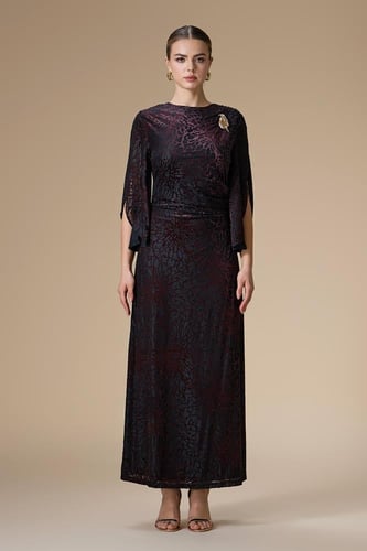 فستان عودي طويل مخمل