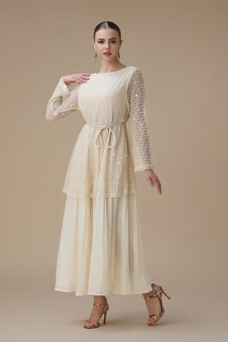 فستان طويل سكري بطبقتين مع حزام أنيق