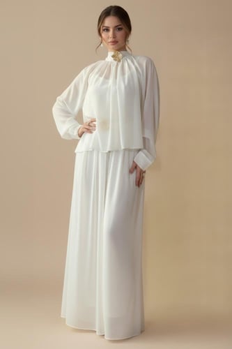طقم شيفون لون أبيض أنيق