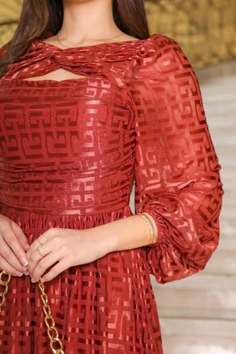 فستان ميدي بفتحة من الصدر لون برتقالي