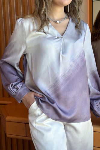 بلوزة امبريه ساتان