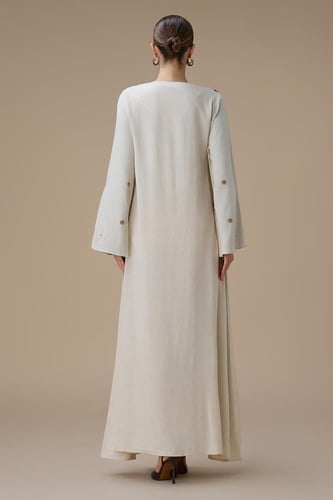 جلابية طويلة بيج طرزة بياقة فاخرة