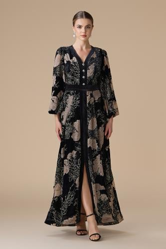 فستان اسود طويل مورد مخمل