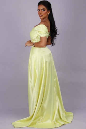 فستان ستان سهرة لون أصفر