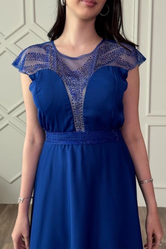 فستان سهره مطرز الاكتاف لون ازرق