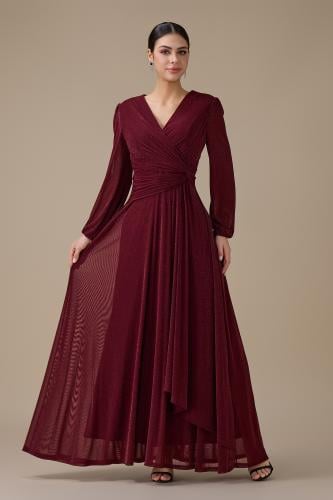 فستان طويل برغندي بقصة لف