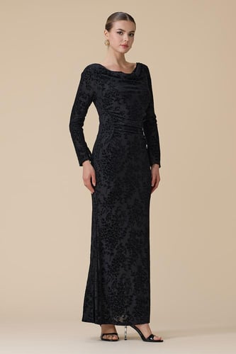 فستان اسود مخمل طويل مشجر