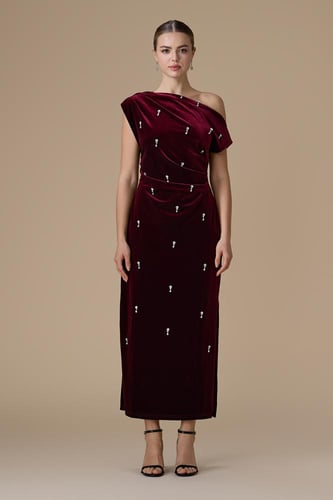 فستان برغندي ماكسي اوف شولدر