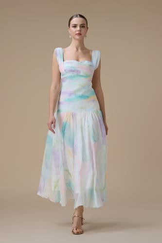 فستان طويل باستيل ناعم