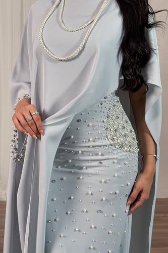 فستان كيب قطعتين لون أزرق فاتح