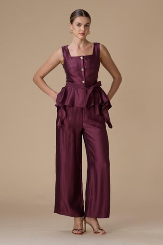 طقم برغندي قطعتين توب بدون اكمام ببلوم