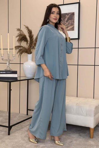 طقم بنطلون وقميص واسع لون اخضر