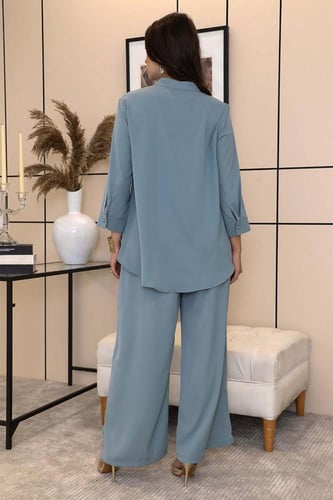 طقم بنطلون وقميص واسع لون اخضر