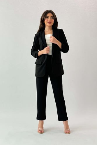 جاكيت رسمي بطية صدر وأكمام بزم لون اسود