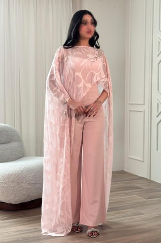 جمبسوت قطعتين برداء شيفون لون وردي