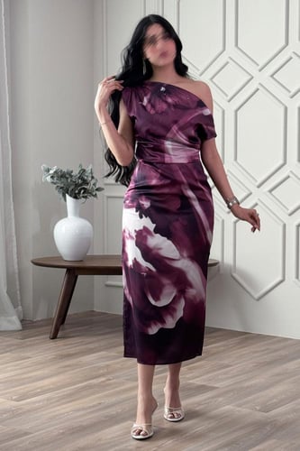 فستان ميدي بطبعة أزهار بكتف واحد