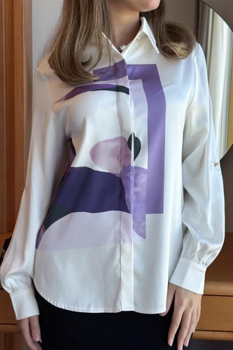 قميص انيق بتصميم فني