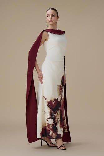 فستان برغندي ماكسي بطبعة زهرية بوشاح